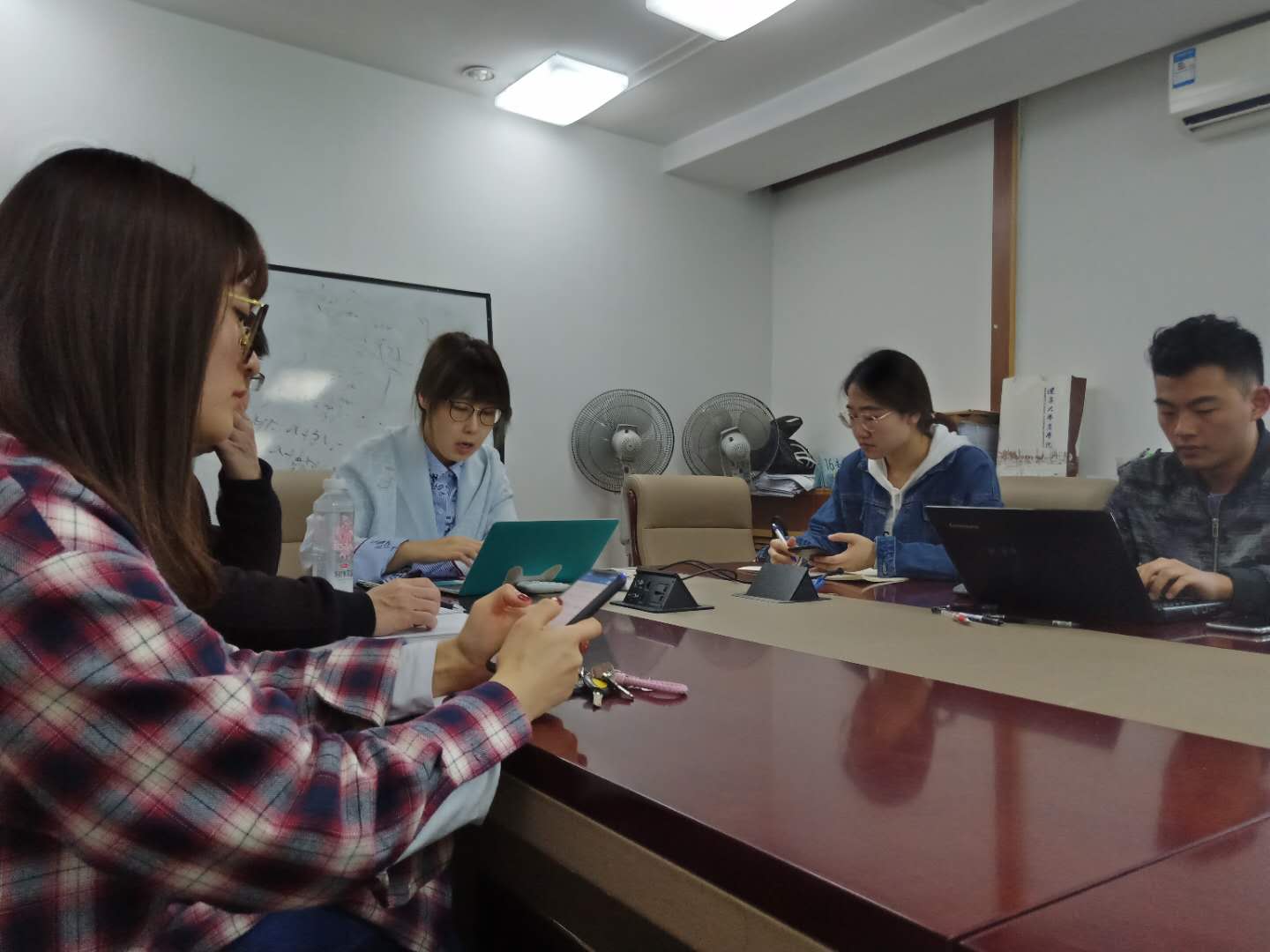 太阳集团tyc3345博士生沙龙2019-03(总第3期)简报图片.jpg 太阳集团tyc3345博士生沙龙2019-03(总第3期)简报图片.jpg